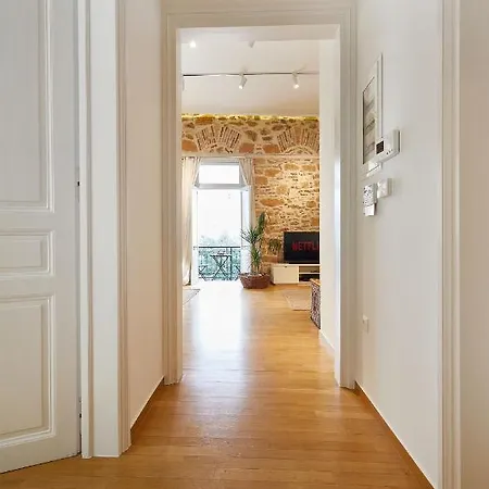 Chloe Boutique Plaka Apartment Athens