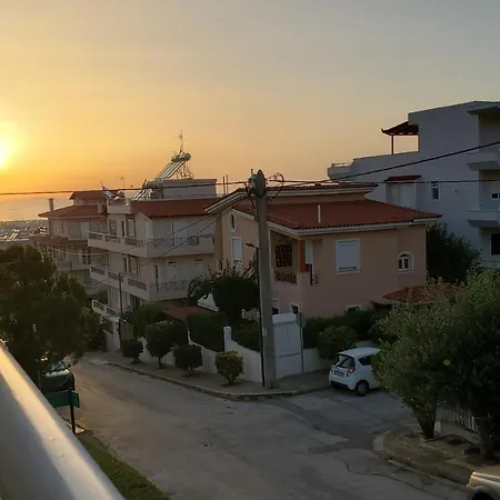 Apartment 山脚下，舒适温馨海景公寓 *