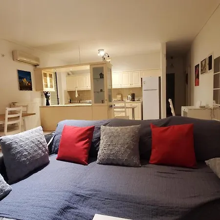 山脚下，舒适温馨海景公寓 Apartment Athens