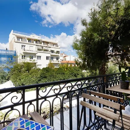 Chloe Boutique Plaka Apartment Athens