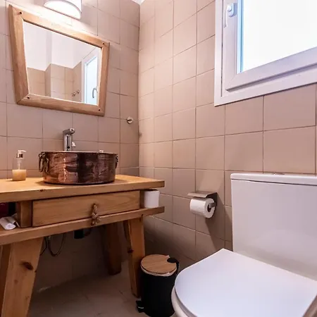Metro Metaxourgio Apartment Athens