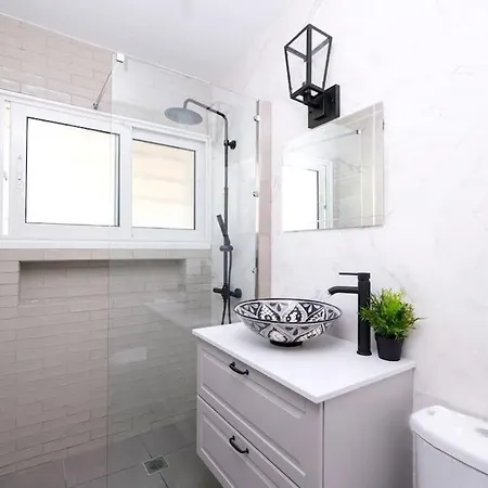 Luxe In Glyfada, Riviera By Ghh
