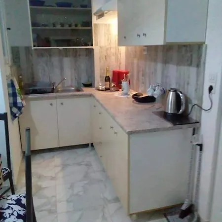 Serifou 8 Apartment *