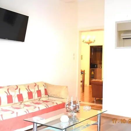 Apartment 3bd Next To Metro Luxury Athens