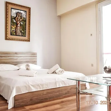 Apartment 3bd Next To Metro Luxury Athens