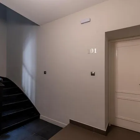 B&B Plaka Arch