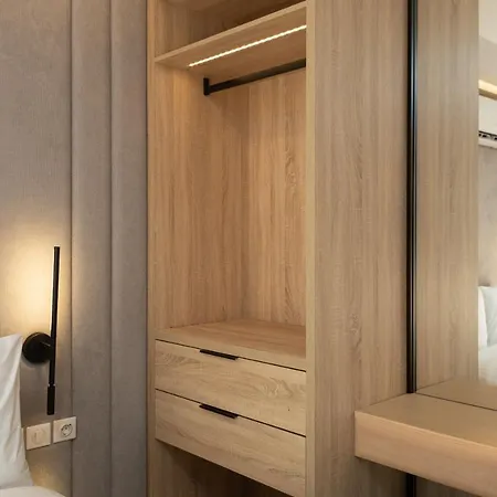 Lux&easy Downtown Residences Aparthotel Atény