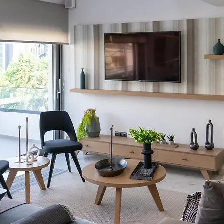 The Lop Holidays Luxury Apartment