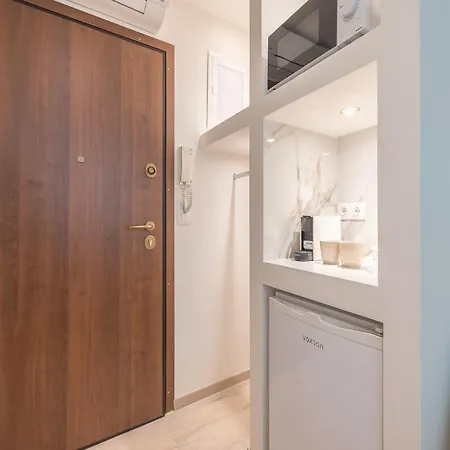 Syntagma Mini Apartment