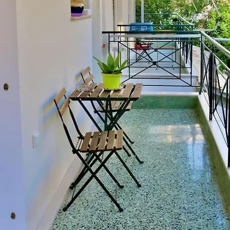 Glyfada Path Of Poets Apartment Athens