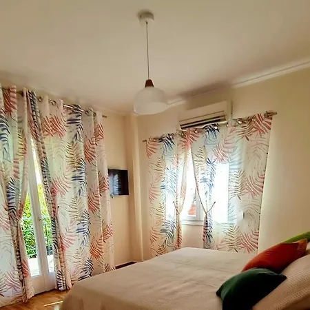 Glyfada Path Of Poets Apartment