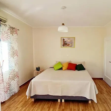 Apartment Glyfada Path Of Poets
