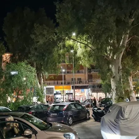 Glyfada Path Of Poets Apartment
