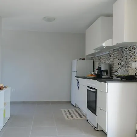 Beautiful Seaside With Amazing View Apartment *
