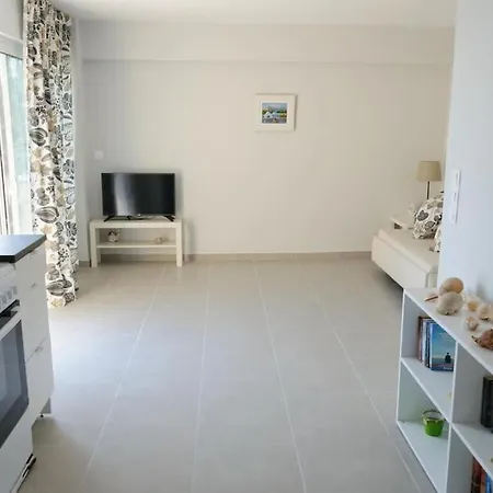 Apartment Beautiful Seaside With Amazing View *