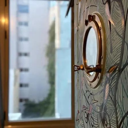 Downtown Loft With Acropolis Terrace View Apartment *