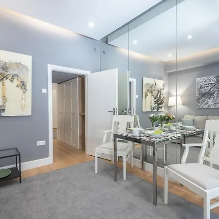 Apartment Charming In Kolonaki, Peridot - Homes Athens