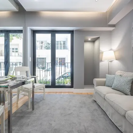 Charming In Kolonaki, Peridot - Homes Apartment Athens