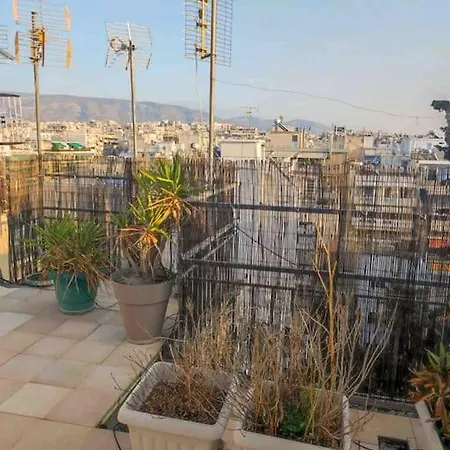 Apartment Spacious Private Rooftop Studio, Mountain And Sea View Athens
