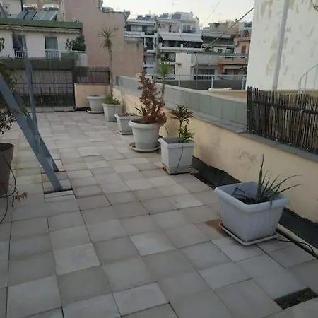 Spacious Private Rooftop Studio, Mountain And Sea View *