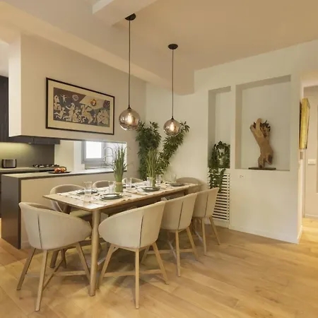 Apartment Elegant, Chic, Hip 2 Bedroom W/ Forest View In Athens! Athens