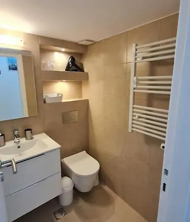 Apartment Glyfada Path Of Poets *