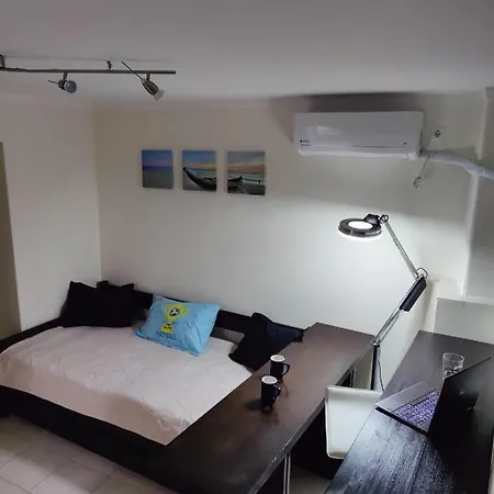 Friends Syngrou Apartment