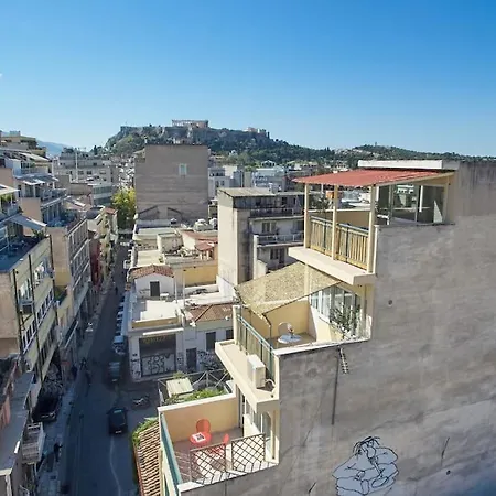 Apartment Wake Up With Acropolis View!