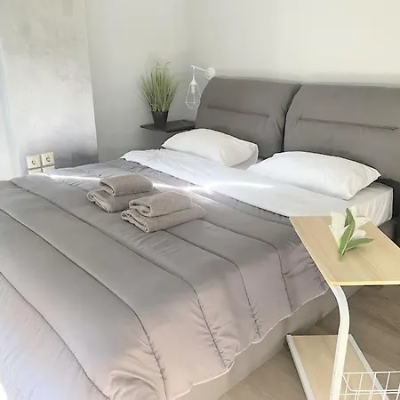 W/ View Of Olympuszeustemple/4bedr-3bath-2kitc Apartment *