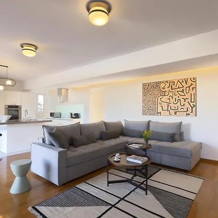 New Stunning Penthouse W/spectacular Vistas! Apartment Athens