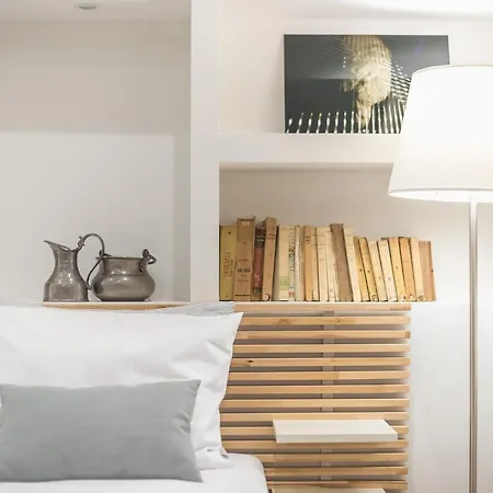 Charming In Kolonaki, Peridot - Homes Apartment *