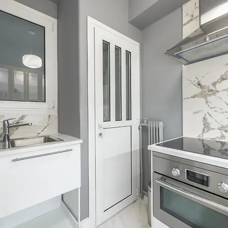 Charming In Kolonaki, Peridot - Homes Apartment Athens