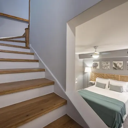 Apartment Luxurious In Kolonaki, Peridot -homes *