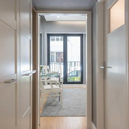 Charming In Kolonaki, Peridot - Homes Athens