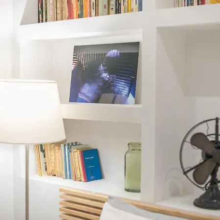 Apartment Charming In Kolonaki, Peridot - Homes Athens