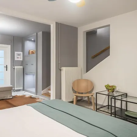 Luxurious In Kolonaki, Peridot -homes Apartment Athens