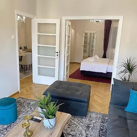 Check Point - Acropolis View B Apartment *