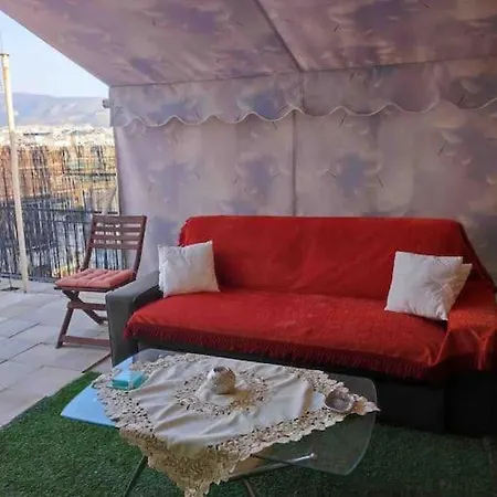 Spacious Private Rooftop Studio, Mountain And Sea View Athens