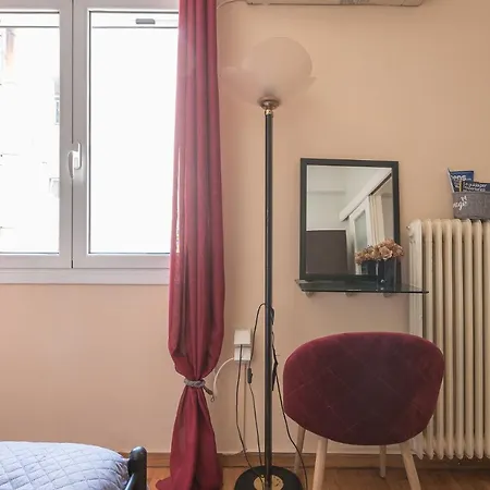 Euterpi Apartment *