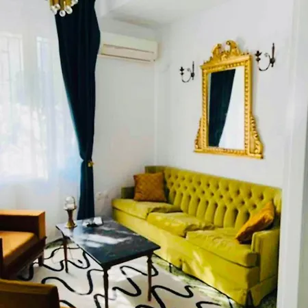 Kolonaki 2bd דירה *