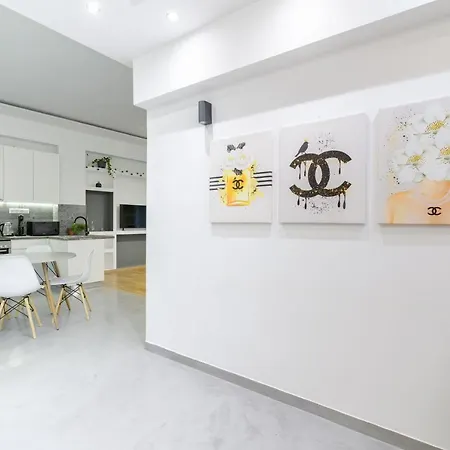 Hubstay - Kolonaki Luxury In - 5 Mins Walk To Syndagma, Ermou Apartment