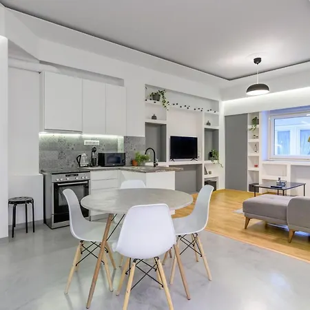 Hubstay - Kolonaki Luxury In - 5 Mins Walk To Syndagma, Ermou Apartment Athens