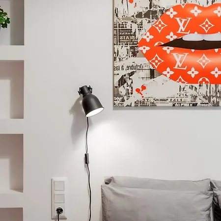 Hubstay - Kolonaki Luxury In - 5 Mins Walk To Syndagma, Ermou