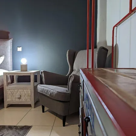 Apartment Rock, Few Steps From Acropolis Rocks! *