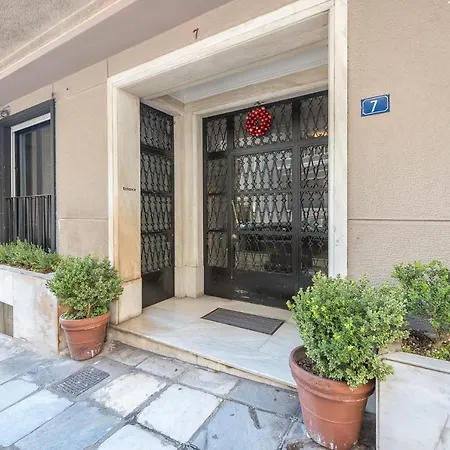Charming In Kolonaki, Peridot - Homes Apartment *