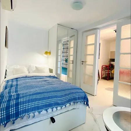 דירה Kolonaki 2bd *