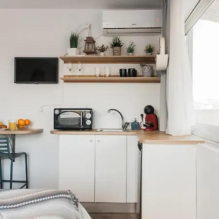 Wake Up With Acropolis View! Apartment *
