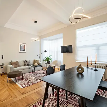 Just Kolonaki Apartment *