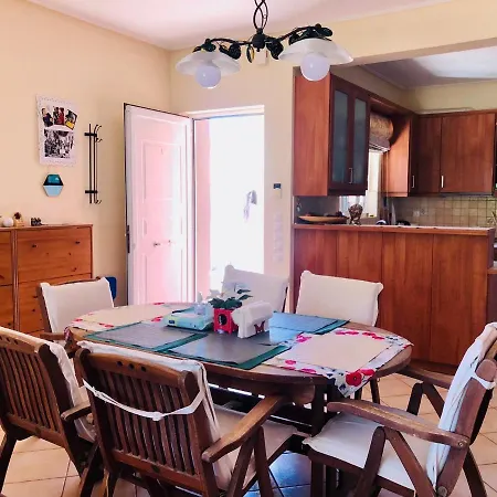 Holiday home Chloe's Sunrise Beach House Athens