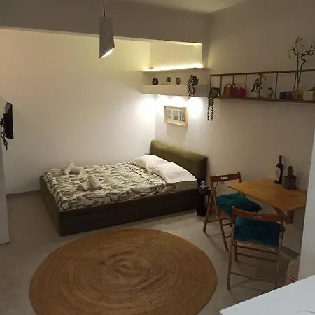 Mosaics Easystay In The Historical Centre Apartment *